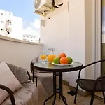 Апартаменти Cura